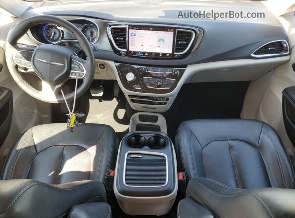 2C4RC1BG2NR169352 2022 CHRYSLER PACIFICA Black Dashboard view