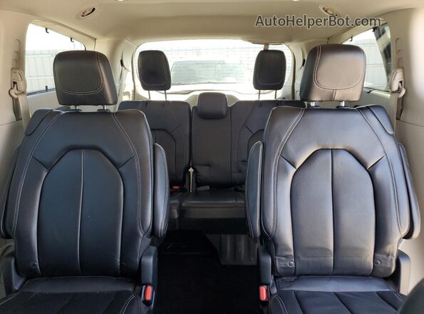 2C4RC1BG2NR169352 2022 CHRYSLER PACIFICA Black Rear seats view