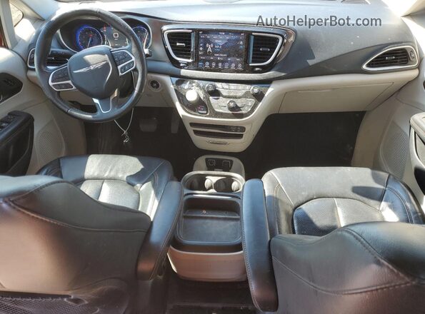 2C4RC1BG5LR141378 2020 CHRYSLER PACIFICA Burgundy Vista del salpicadero