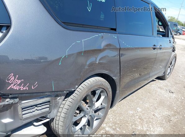 2C4RC1BG5MR607182 2021 CHRYSLER PACIFICA Gray Front view