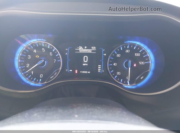 2C4RC1BG6LR276059 2020 CHRYSLER PACIFICA White Vista de los asientos traseros