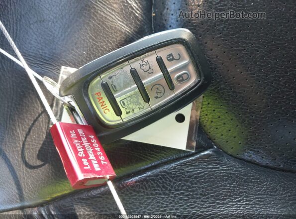 2C4RC1BG8LR275947 2020 CHRYSLER PACIFICA Red Vista del salpicadero