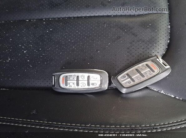 2C4RC1BGXRR102455 2024 CHRYSLER PACIFICA Black Вид панелі приладів