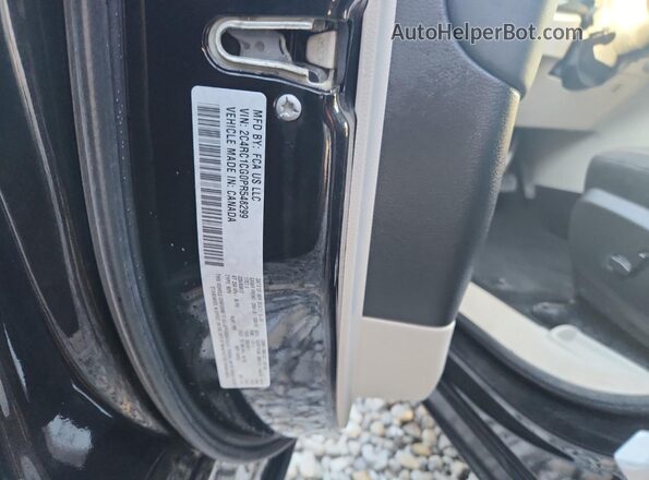 2C4RC1CG0PR548299 2023 CHRYSLER VOYAGER Black 