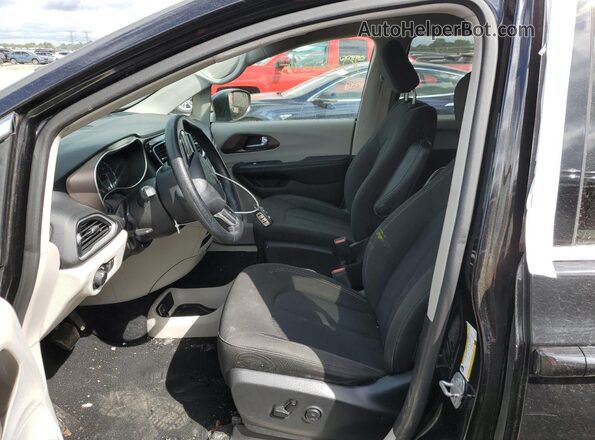 2C4RC1CG3LR141751 2020 CHRYSLER VOYAGER Black Widok wnętrza z przodu