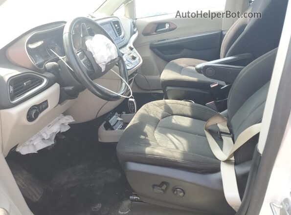 2C4RC1CG8LR277194 2020 CHRYSLER VOYAGER White წინა სალონის ხედი