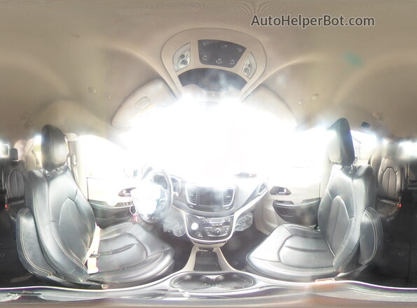2C4RC1DG0LR195779 2020 CHRYSLER VOYAGER Gray 