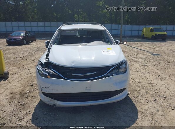 2C4RC1DG5LR157836 2020 CHRYSLER VOYAGER White Widok zestawu wskaźników