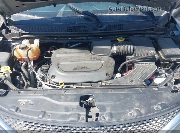 2C4RC1DG6MR530643 2021 CHRYSLER VOYAGER Silver უკანა ხედი