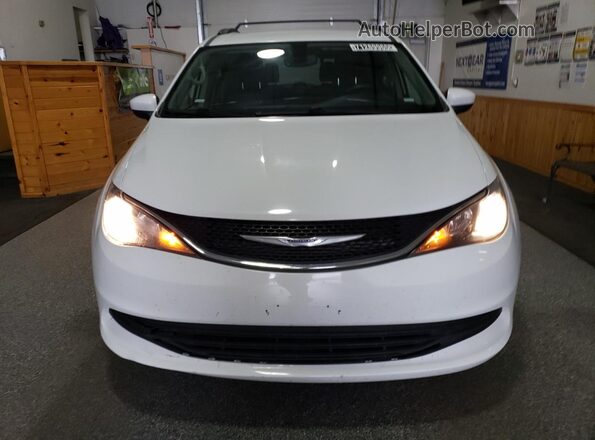 2C4RC1DG7LR257453 2020 CHRYSLER VOYAGER White 