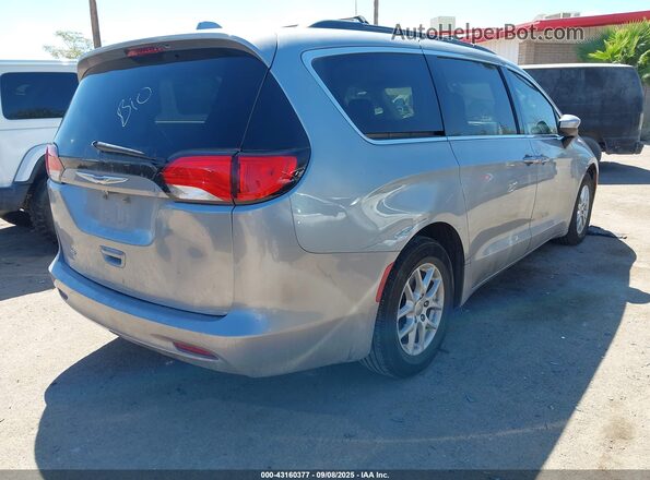 2C4RC1DG9LR255185 2020 CHRYSLER VOYAGER Silver წინა ხედი