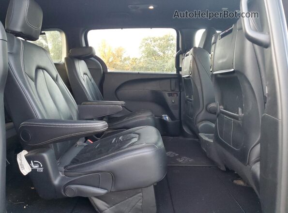 2C4RC1EG1JR226713 2018 CHRYSLER PACIFICA Black 
