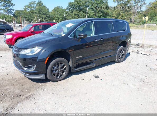 2C4RC1FG0LR128709 2020 CHRYSLER PACIFICA Черный Передняя левая четверть