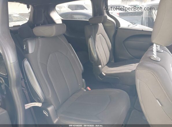 2C4RC1FG2LR282130 2020 CHRYSLER PACIFICA Black Vista de la etiqueta del VIN