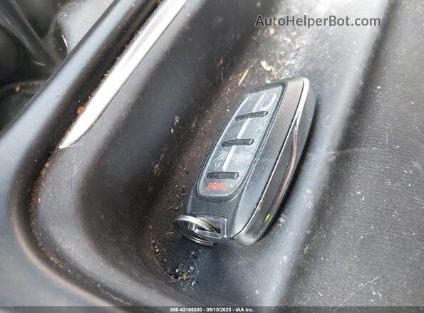 2C4RC1FG2LR282130 2020 CHRYSLER PACIFICA Black Vista del salpicadero