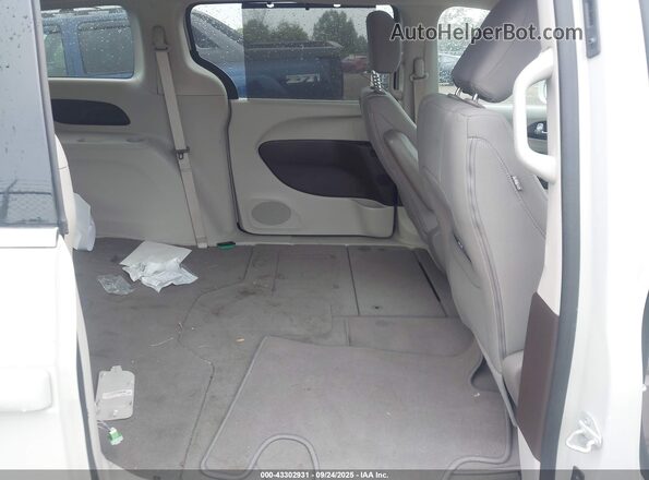 2C4RC1FG4LR192171 2020 CHRYSLER PACIFICA Cream Widok naklejki z numerem VIN