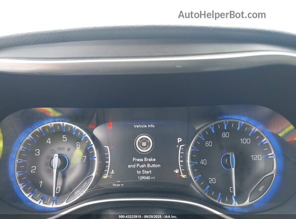 2C4RC1GG3LR285360 2020 CHRYSLER PACIFICA Blue Vista de los asientos traseros