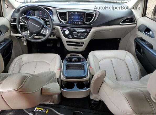 2C4RC1L73JR145103 2018 CHRYSLER PACIFICA Tan 