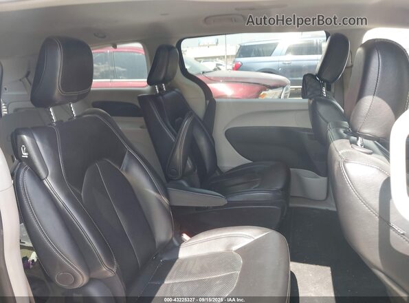 2C4RC1L76NR164119 2022 CHRYSLER PACIFICA Gray Вид наклейки з VIN-кодом