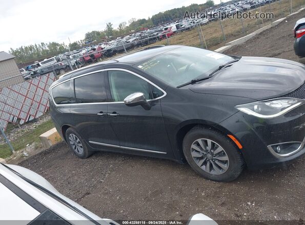 2C4RC1N76LR287591 2020 CHRYSLER PACIFICA Black Вид задньої частини салону