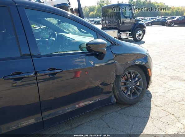 2C4RC3BG9LR267903 2020 CHRYSLER PACIFICA Black 