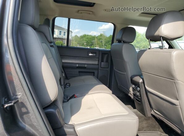 2FMHK6C80HBA10132 2017 FORD FLEX Серый 