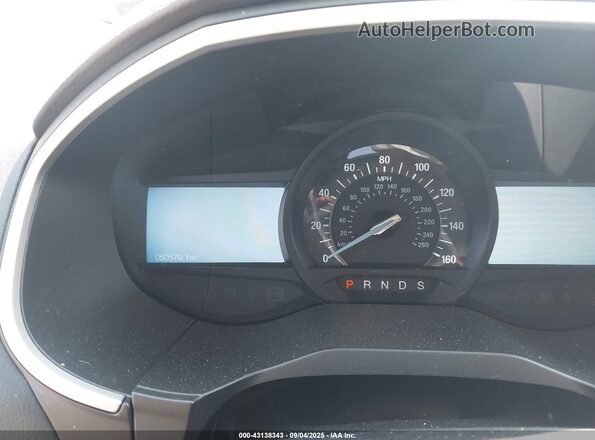 2FMPK3J98LBA03816 2020 FORD EDGE Red Widok tylnych siedzeń