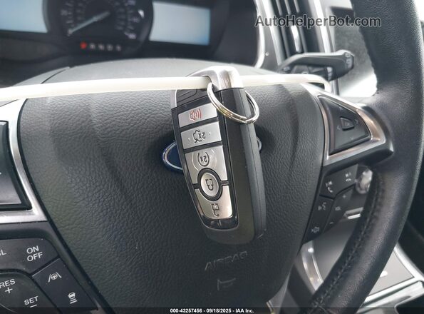2FMPK3K96LBA55833 2020 FORD EDGE Silver წინა პანელის ხედი