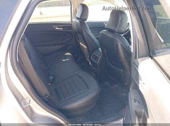 2FMPK4J91MBA44134 2021 FORD EDGE Silver 