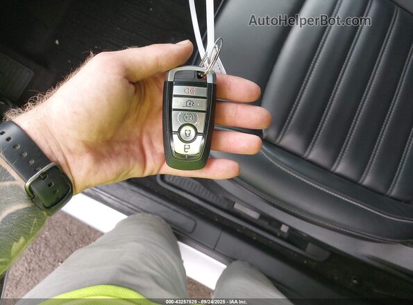 2FMPK4J93LBA97304 2020 FORD EDGE Серебряный Вид панели приборов