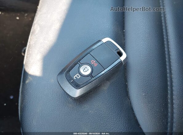 2FMPK4J95LBA25407 2020 FORD EDGE Черный Вид панели приборов