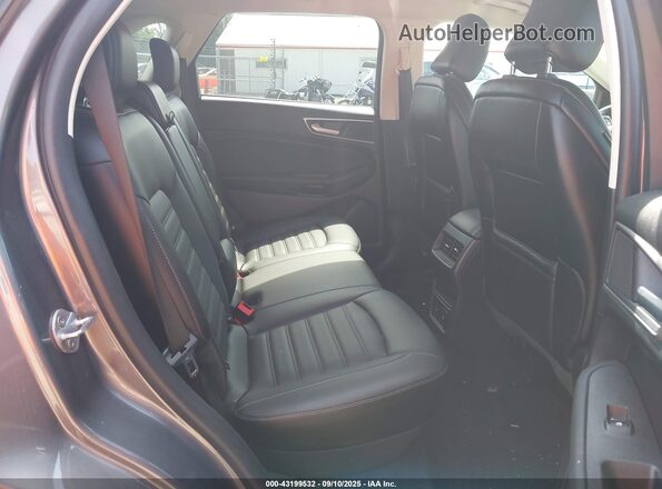 2FMPK4J9XMBA44231 2021 FORD EDGE Серый Вид наклейки с VIN-кодом