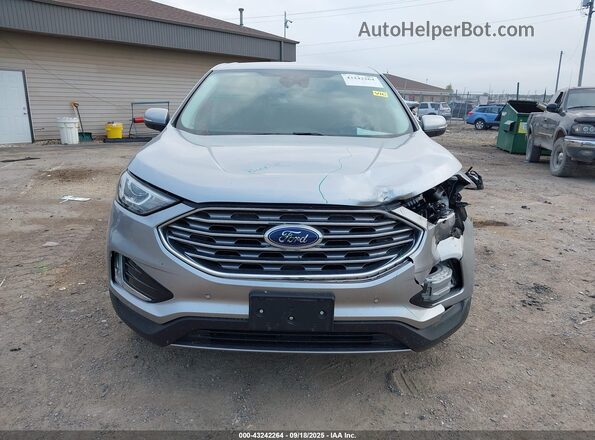2FMPK4K99NBA41529 2022 FORD EDGE Silver Vista interior trasera