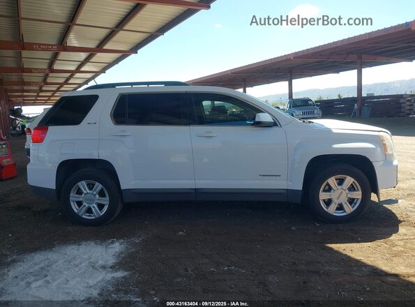 2GKALMEK4G6249453 2016 GMC TERRAIN White Vista interior trasera