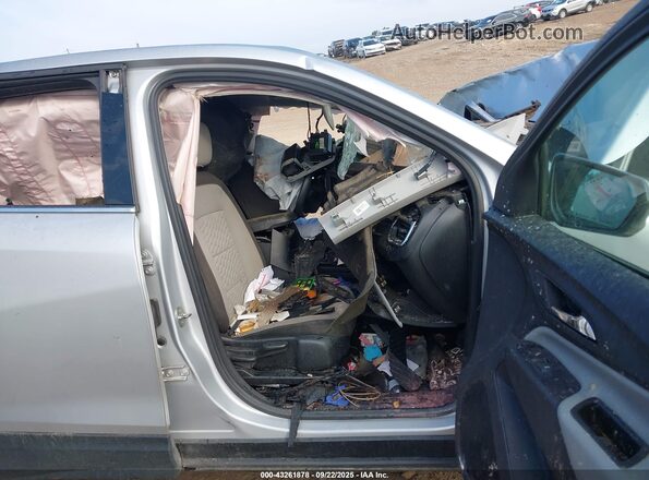 2GNAXKEV2L6165714 2020 CHEVROLET EQUINOX Silver Widok wnętrza z przodu