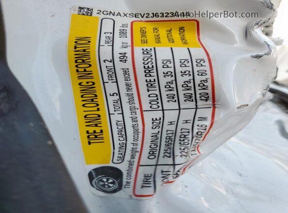 2GNAXSEV2J6323644 2018 CHEVROLET EQUINOX White Widok wnętrza 360 stopni