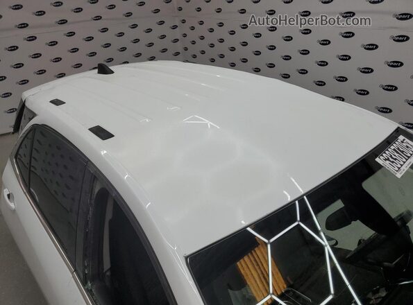2GNAXSEV2J6323644 2018 CHEVROLET EQUINOX White 