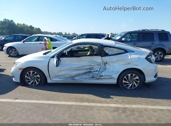 2HGFC4B62LH301235 2020 HONDA CIVIC White 360 interior view