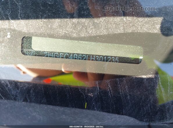 2HGFC4B62LH301235 2020 HONDA CIVIC White Engine compartment view