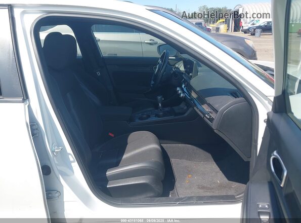 2HGFE2F54NH569044 2022 HONDA CIVIC White წინა სალონის ხედი