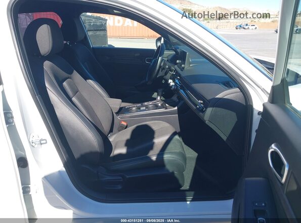 2HGFE2F58PH515930 2023 HONDA CIVIC White Вид салону спереду