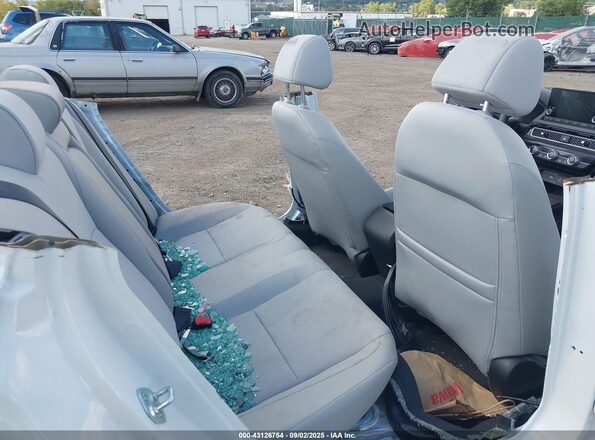 2HGFE4F84SH313679 2025 HONDA CIVIC HYBRID White 