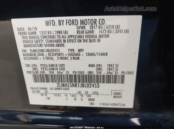 2LMHJ5NK1JBL02453 2018 LINCOLN MKT Black Widok komory silnika