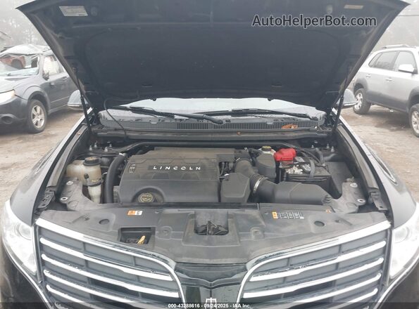 2LMHJ5NK8JBL02398 2018 LINCOLN MKT Black 