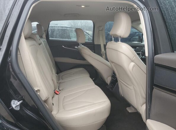2LMPJ6J91NBL13205 2022 LINCOLN NAUTILUS Black უკანა სალონის ხედი