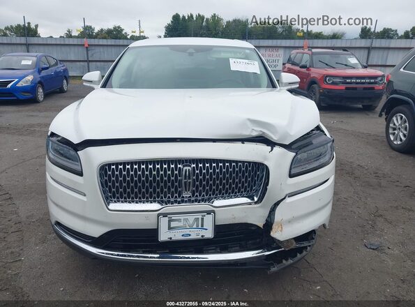 2LMPJ6J96NBL16875 2022 LINCOLN NAUTILUS White Вид щитка приладів