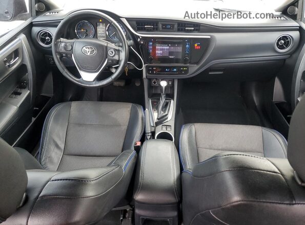 2T1BURHE1JC091952 2018 TOYOTA LL Blue 