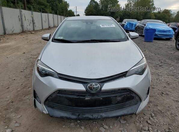 2T1BURHE3JC073694 2018 TOYOTA LL Silver 