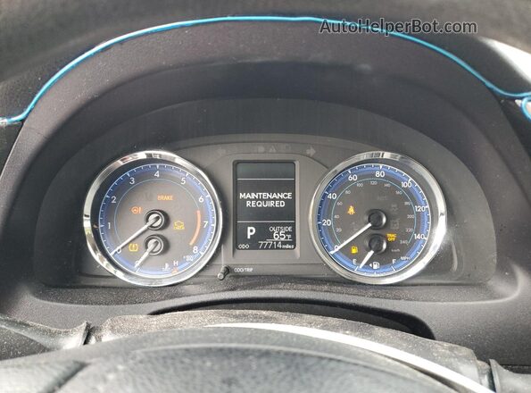 2T1BURHE3JC073694 2018 TOYOTA LL Silver 