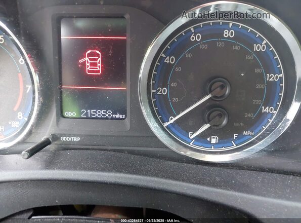 2T1BURHE8KC156961 2019 TOYOTA LL Silver 